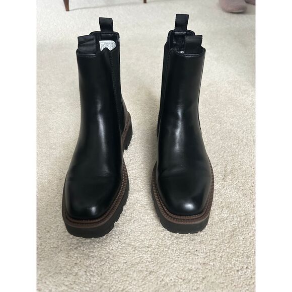 Dream Pairs Black Chelsea Boots with Brown Sole Elastic Gores Ankle Boots - Picture 1 of 6
